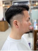 メンズカットフェードサイドパートポンパドール