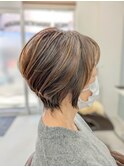 大人女子に選ばれ続けるオーダーメイドひし形レイヤーボブ