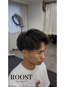 ルースト 原宿店(ROOST) 刈り上げセンターパート/波巻きツイストスパイラル/原宿/渋谷