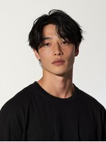 メンズヒペリカム(Men's hypericum)&nbsp;フェザーパーマ センターパート 韓国風ニュアンスシャドウパーマ