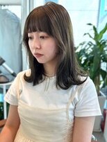 リサプラン(RISA plan)&nbsp;オリーブベージュ 外ハネミディアム 顔周りカット くびれヘア