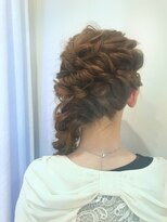 ネオリーブ クーロ(Neolive curro)&nbsp;結婚式パーティーヘアセット♪