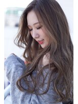オースト ヘアー ステラ 新宿店(Aust hair Stella)&nbsp;☆3Dカラー☆フォギーグレージュ×ラフウェーブロング