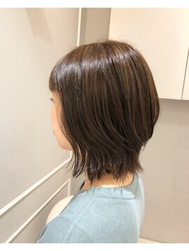 ネオリーブギンザ 銀座店(Neolive GINZA) Neolive GINZA  外ハネレイヤーボブ