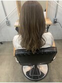 ベージュカラー