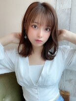 20代30代40代小顔外ハネミディアムひし形シルエットくびれミディ