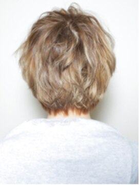 モードケイズブラン(MODE K's Blanc) ミルクティーベージュダブルカラーインナーカラー韓国ヘア