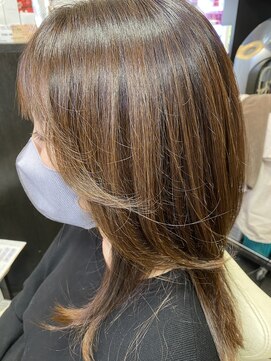 ナゴミ(NAGOMI) ミディアムレイヤー　30代／40代／50代