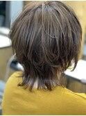 20代30代40代大人可愛いベージュハイライトくびれショート