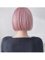 ネフ(NeF)&nbsp;パツンとボブのホワイトピンク☆