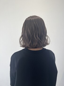 ラヴリア クルメ(LOVERIA KURUME) グレージュ