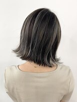 オル(Olu)&nbsp;【MASAYA】オリジナルハイライトカラー×切りっぱなしボブ