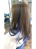 ネイビーブルーのインナーカラー