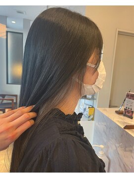 アミィヘアー(Ami Hair) 【SORECA/ソレカ】レイヤーロング × インナーカラー