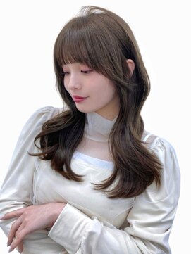 ユーフォリア 新宿通り(Euphoria) くびレイヤーエモージュニュアンスヘア韓国風透明感