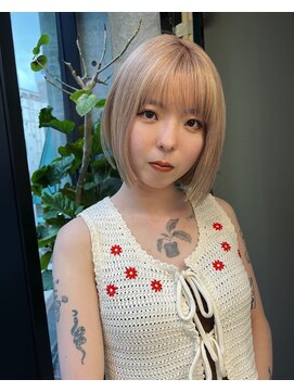 ビューズ オオサカ(VIEWS OSAKA) ブロンドボブ