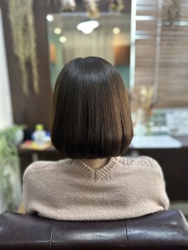 ルアン(Luan) ストカール