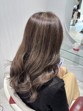 アース 新瑞橋店(HAIR&MAKE EARTH) ハイライト×透明感カラー