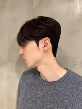 ジュノヘアージャパン 表参道(JUNO HAIR JAPAN) MEN’S HAIR/サーフカール/刈り上げセンターパート/渋谷