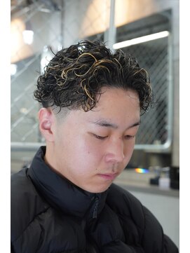 ヴェルゴ 沖浜店(vellgo) スパイラルパーマ