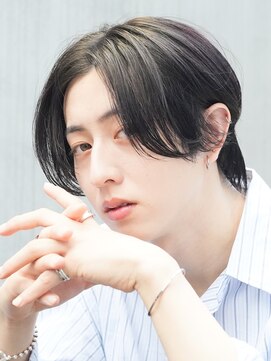 フィフス(fifth) 韓国風センターパート　スパイラルパーマサイドグラデーション