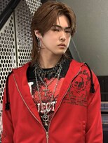 ラッドルーム(LAD ROOM.)&nbsp;ウルフカット/センターパート/シースルーマッシュ/ブラウン