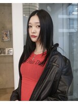 オーオシカシカスペース(OOO YY Space) 落とせる黒とレイヤーカット