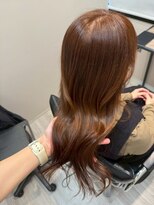 ヘアーアンドメイク ファット(Hair&Make PHAT)&nbsp;大人可愛いオレンジブラウン艶カラーゆるふわ髪質改善ロングヘア