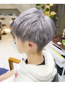 デイズ(days) ツーブロックトランクスヘアかき上げフェザーマッシュコンマヘア