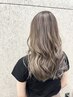 カット+ハイライト(ケアブリーチ)+ブランドカラー￥13000