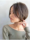 ヌーディカラー/前下がりボブ/小顔ヘア/大人ボブ