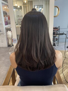 トッカ ヘアアンドトリートメント 難波店 うる艶レイヤースタイル☆