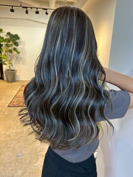 メリー オオサカ(Merly Osaka) ash brown highlight