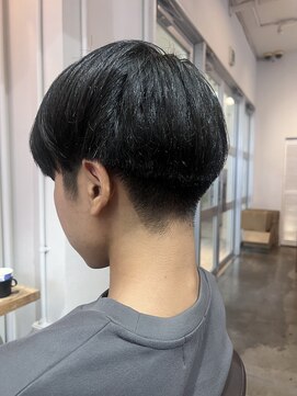 エイト チャタン 沖縄北谷店(EIGHT chatan) メンズマッシュカット