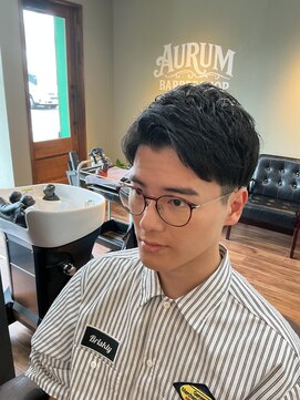 オーラム(AURUM) ツーブロックショート