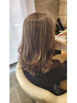 美容室 グリリ(guriri)&nbsp;明るさも叶う大人デザイン