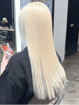 ネハス 名古屋栄店(nehus.) ブロンド/抜きっぱなしブリーチカラー/ウルフカット/レイヤー