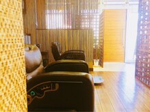 バービーボーイズヘア(Barbee Boys HAIR)の雰囲気（仕切りのあるシャンプー台で癒しのひと時をお過ごしください。）