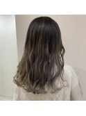 ナチュラルベージュ×グラデーションカラー
