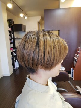 ヘアメイク ビス(Hair Make Bis.) ショートスタイル