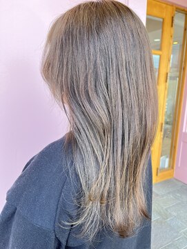 ハグクレア(HUG CLAIRE) ミルクティーアッシュ