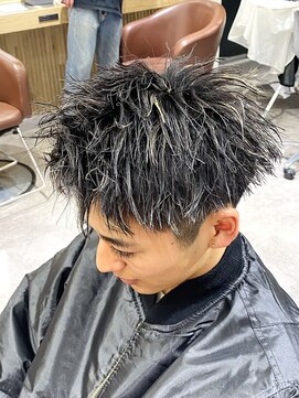 クオル 立川(QOL) ツイストスパイラル／メンズハイライト／メッシュ／フェード