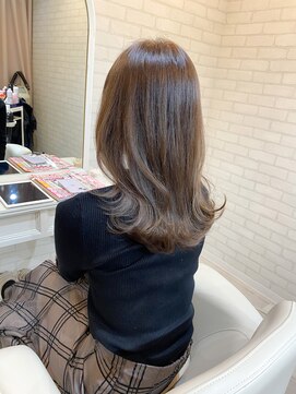 マーリャヘアー(mallia hair) くびれレイヤー