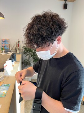 ミュゼリーブル(Musee libre) ★波巻きツイストスパイラルパーマ★