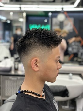 ザ フェイダーズ(The Faderz) 波巻きパーマスパイラルパーマツイストパーマメンズパーマカット