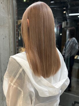 サンク 原宿 表参道(cinq) 初めてのダブルカラーに人気のミルクティーベージュカラー