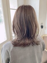 シェノン 赤羽店(CHAINON) 2025年ミディアムレイヤーカット冬カラーイルミナ赤羽