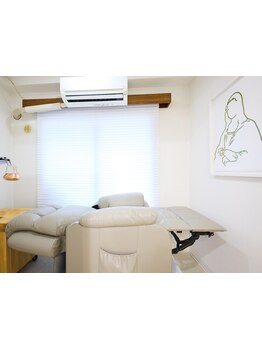 髪や頭皮を優しくケアしたい40・50代の女性におすすめ◎髪にハリやコシがでるカラーで、若々しい印象に♪