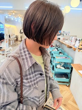 ロミー 本厚木(ROMMY.) 大人可愛いミニボブ前下がりボブ