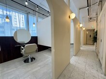 『くつろぎの個室型プライベート空間』×『髪質改善特化サロン』HPB AWARD2025 BEST SALON 注目サロン選出